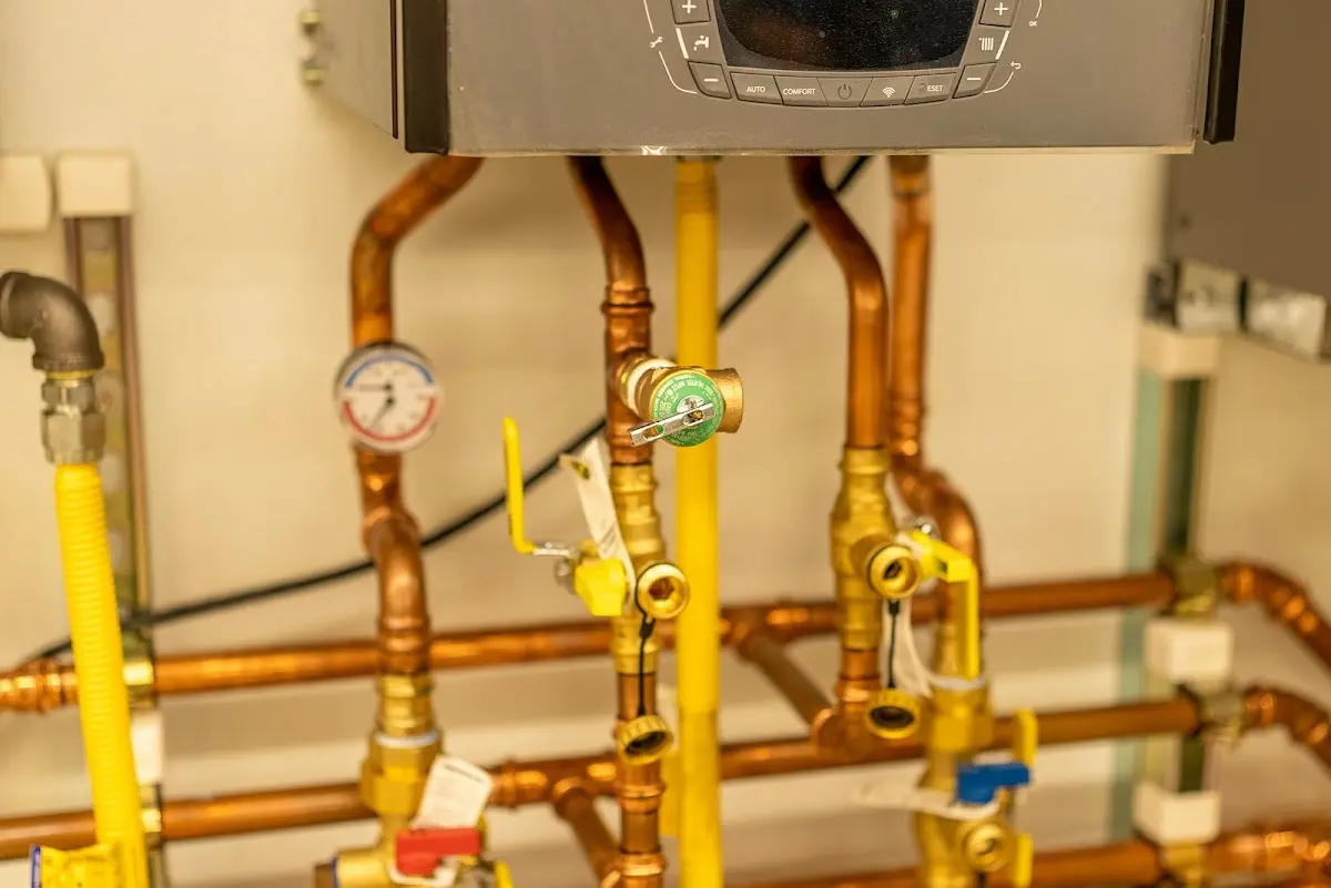 Licensed technician providing Emergency Plumbing for a homeowner in Edgewater Park